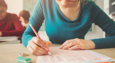 Можно ли поступить в колледж без ЕГЭ