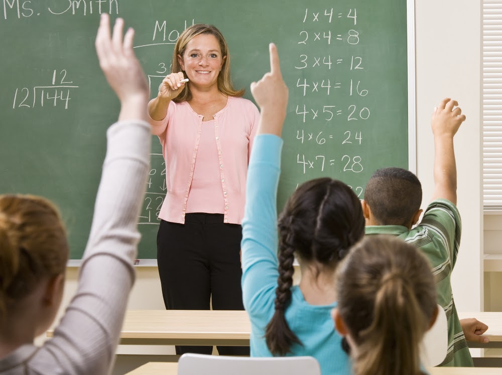 Как воспитателю стать учителем и расширить профессиональные перспективы