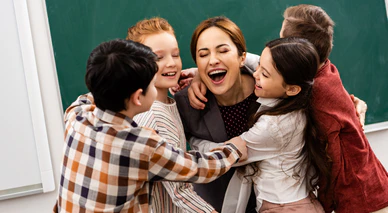 Преподаватель НСПК в статье для СМИ рассказала про педагогику Штайнера и Монтессори