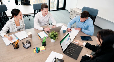 Какие предметы сдавать для поступления на графического дизайнера? Как поступить без экзаменов?