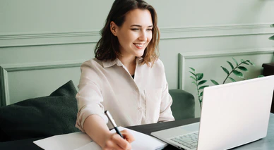 Горящие летние скидки! Успейте поступить в НСПК на выгодных условиях