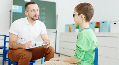 Преподаватель НСПК рассказала, как педагог может поддержать ребенка, который поделился своей проблемой