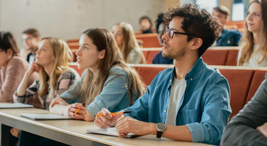 Шесть поводов перевестись в НСПК из историй студентов