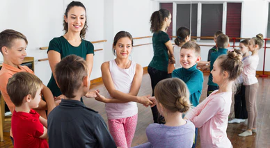 Какие предметы сдавать для поступления на учителя танцев? Как поступить без экзаменов?