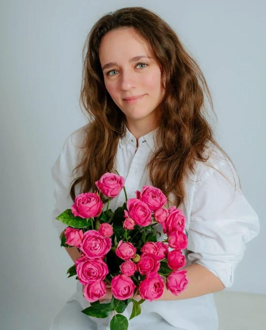 Студентка НСПК Юлия — о работе, учебе, творчестве и материнстве